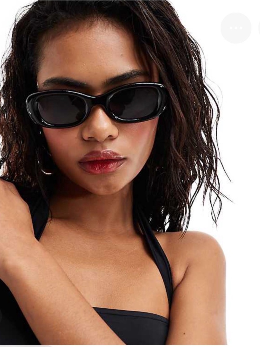 Aire Calisto Black Oval Sunglasses